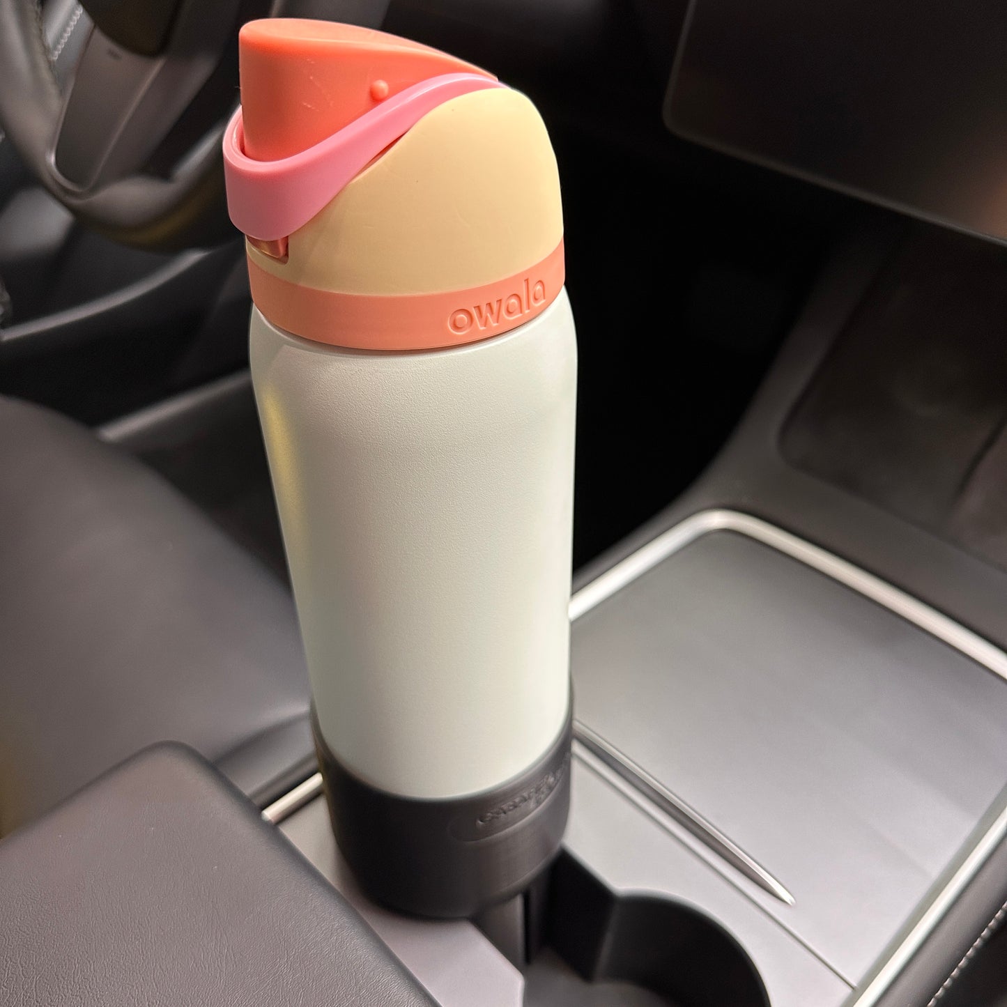 Gabafied 32 oz Cup Holder Adapter – compatible with Owala FreeSip & Hydro Flask Wide Mouth